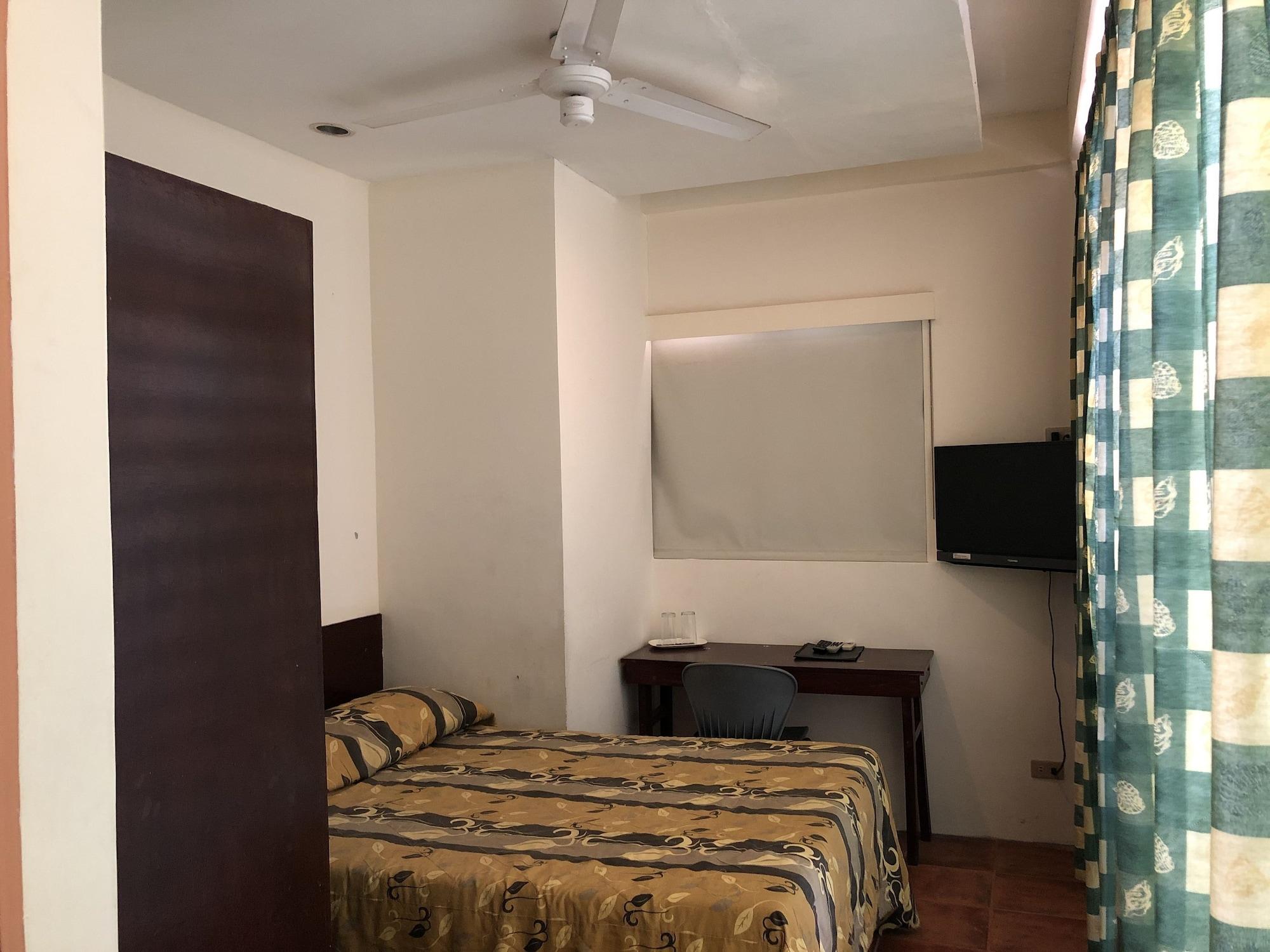 Hey Jude Resort Hotel Balabag  Luaran gambar