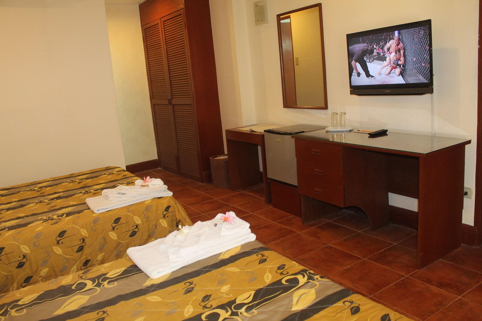 Hey Jude Resort Hotel Balabag  Luaran gambar