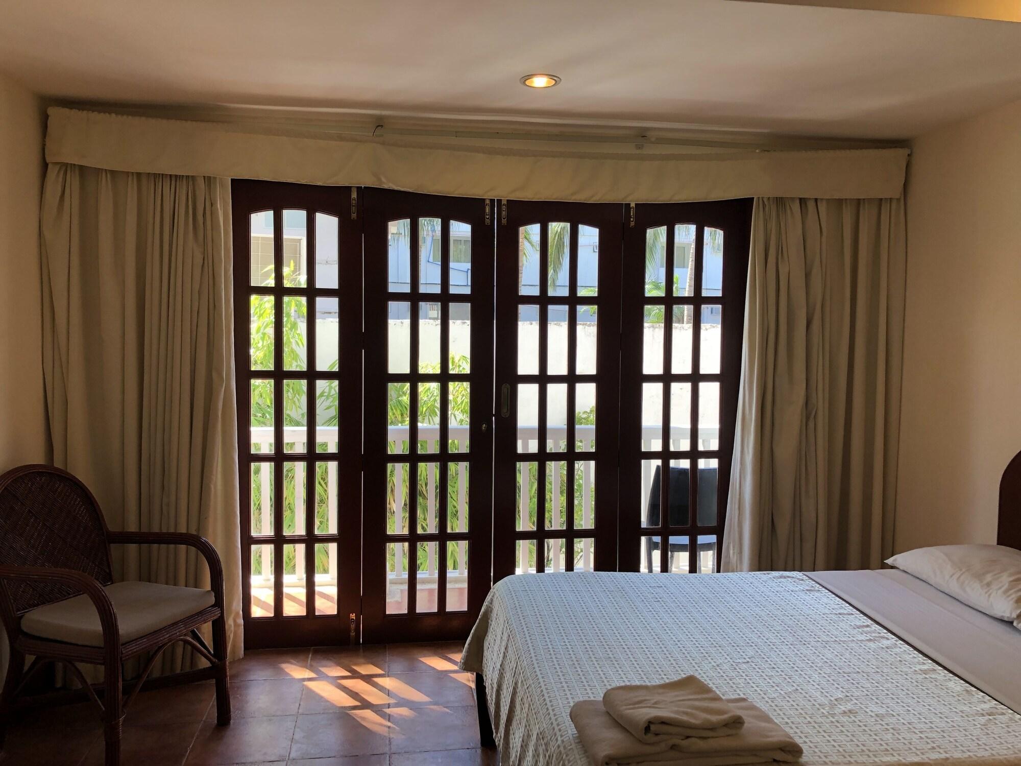 Hey Jude Resort Hotel Balabag  Luaran gambar