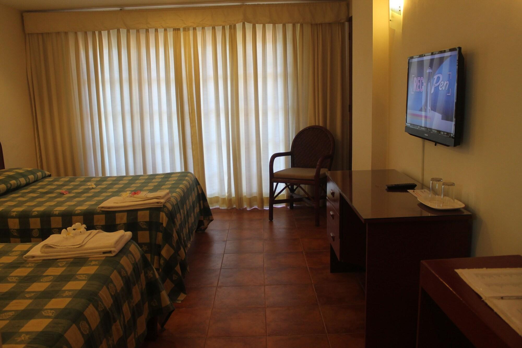 Hey Jude Resort Hotel Balabag  Luaran gambar