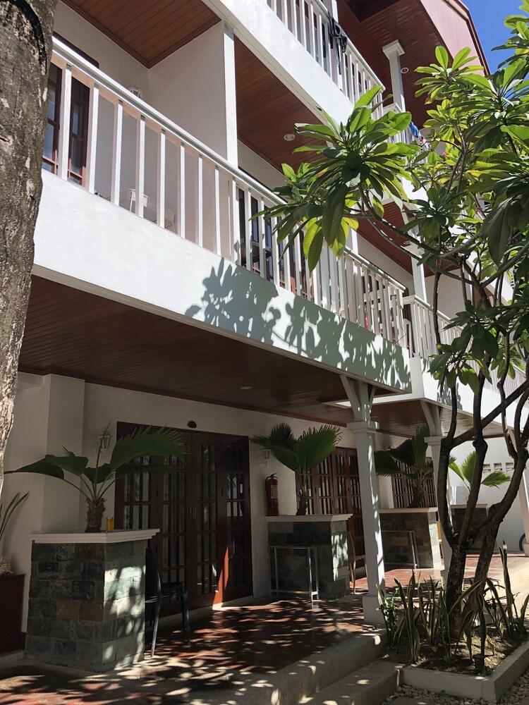 Hey Jude Resort Hotel Balabag  Luaran gambar