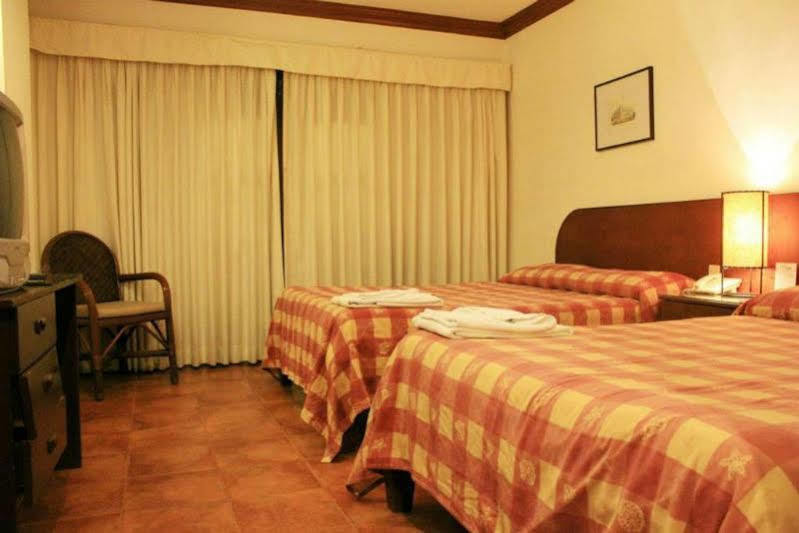 Hey Jude Resort Hotel Balabag  Luaran gambar