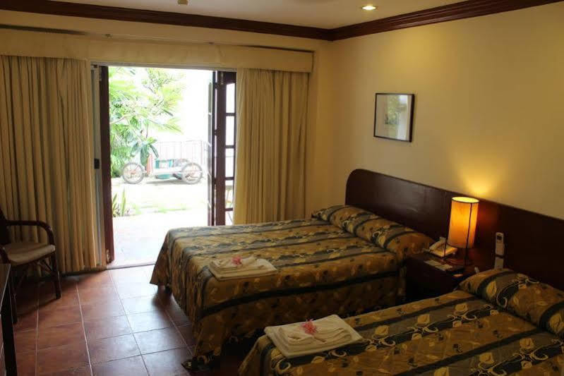 Hey Jude Resort Hotel Balabag  Luaran gambar
